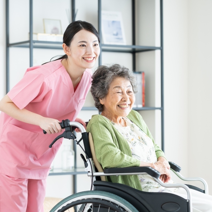 医療現場か介護現場か